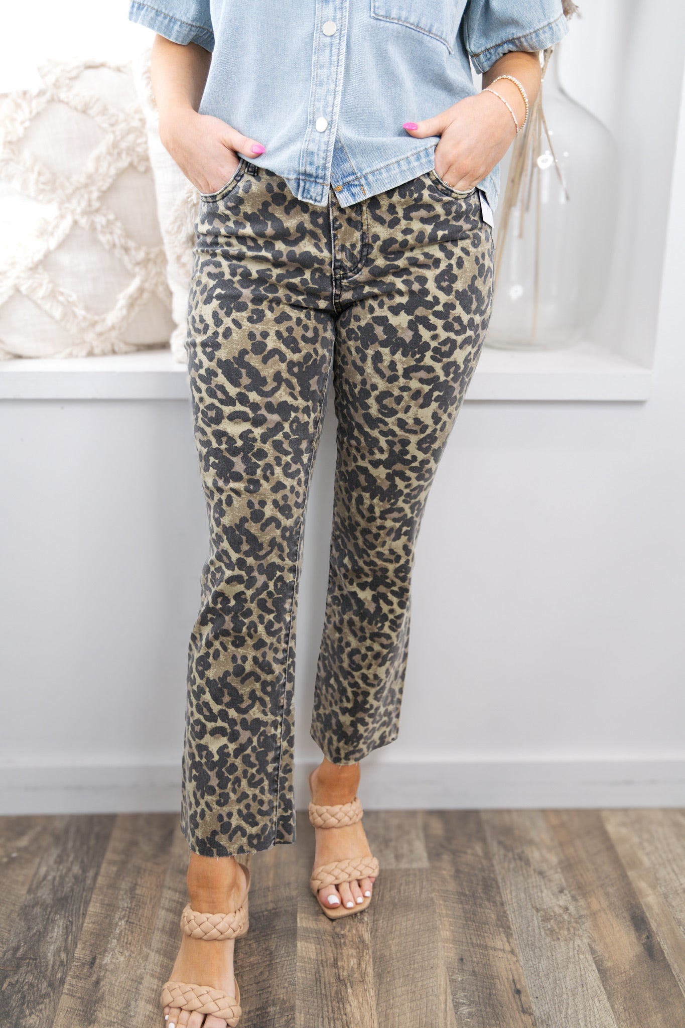 [KUT] Kelsey High Rise Ankle Flare - Sage Leopard