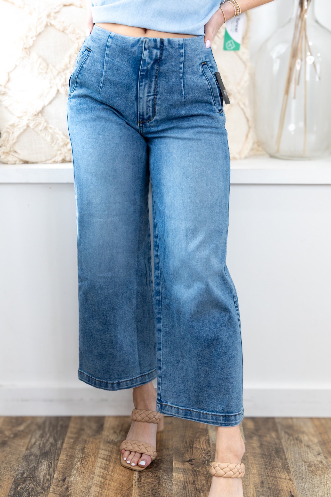 [KUT] Meg High Rise Wide Straight Leg - Medium Wash