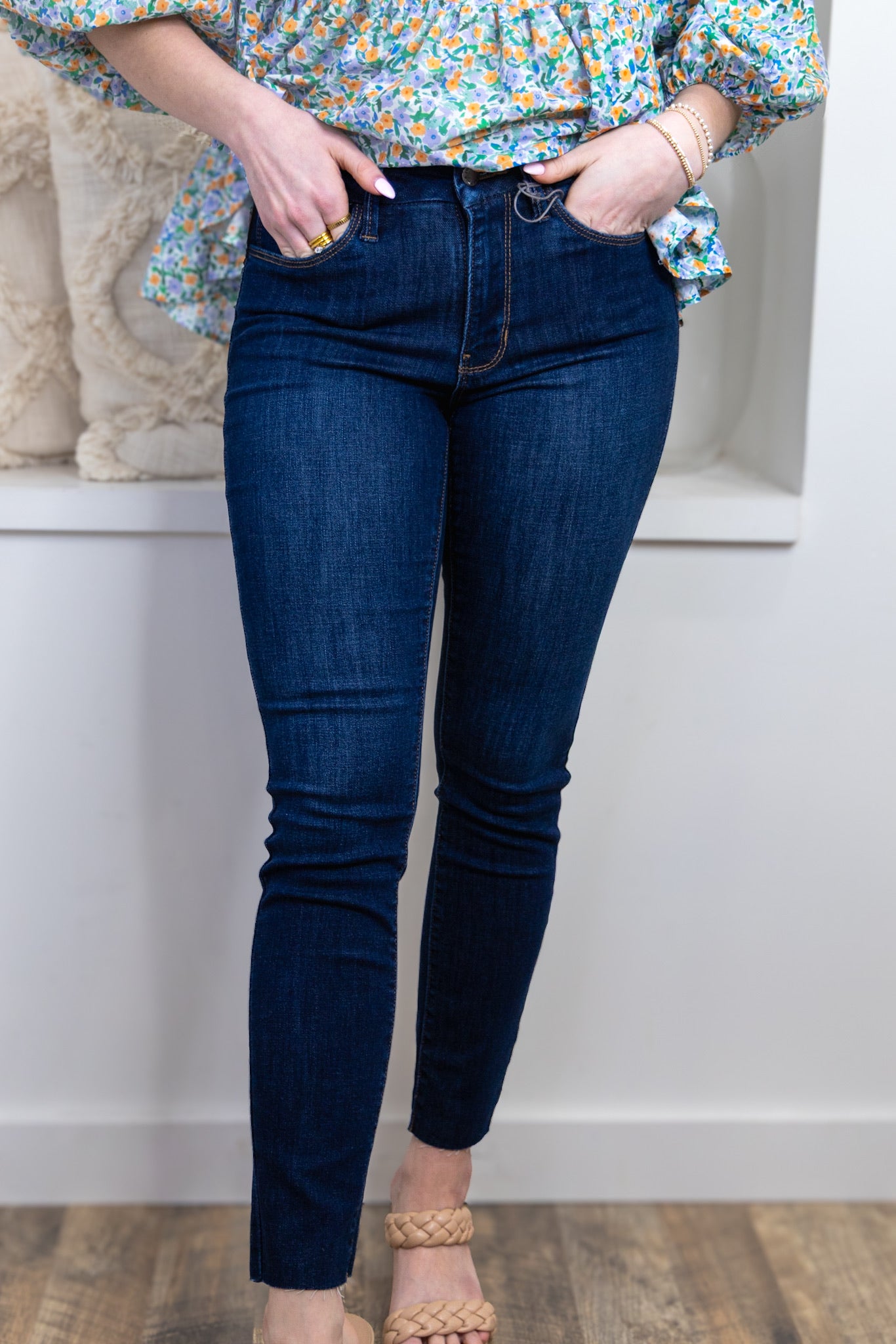 [Just Black] The Super Stretch Mid Rise Skinny Jean - Dark Denim
