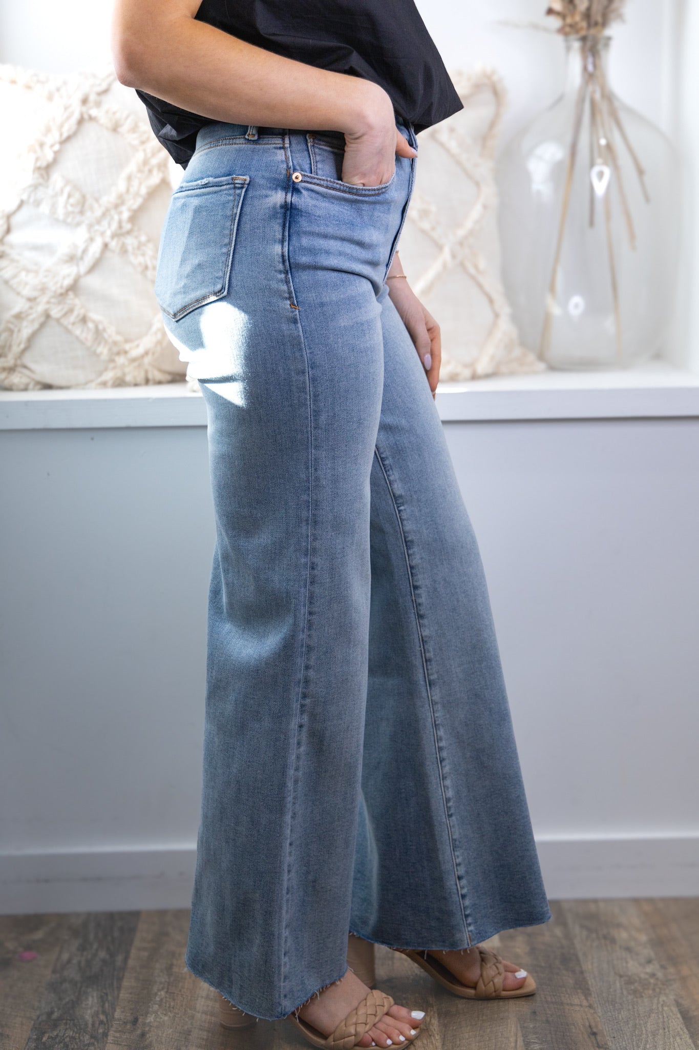 [Dear John] Fiona High Rise Clean Hem Wide Leg Jeans - Montilla