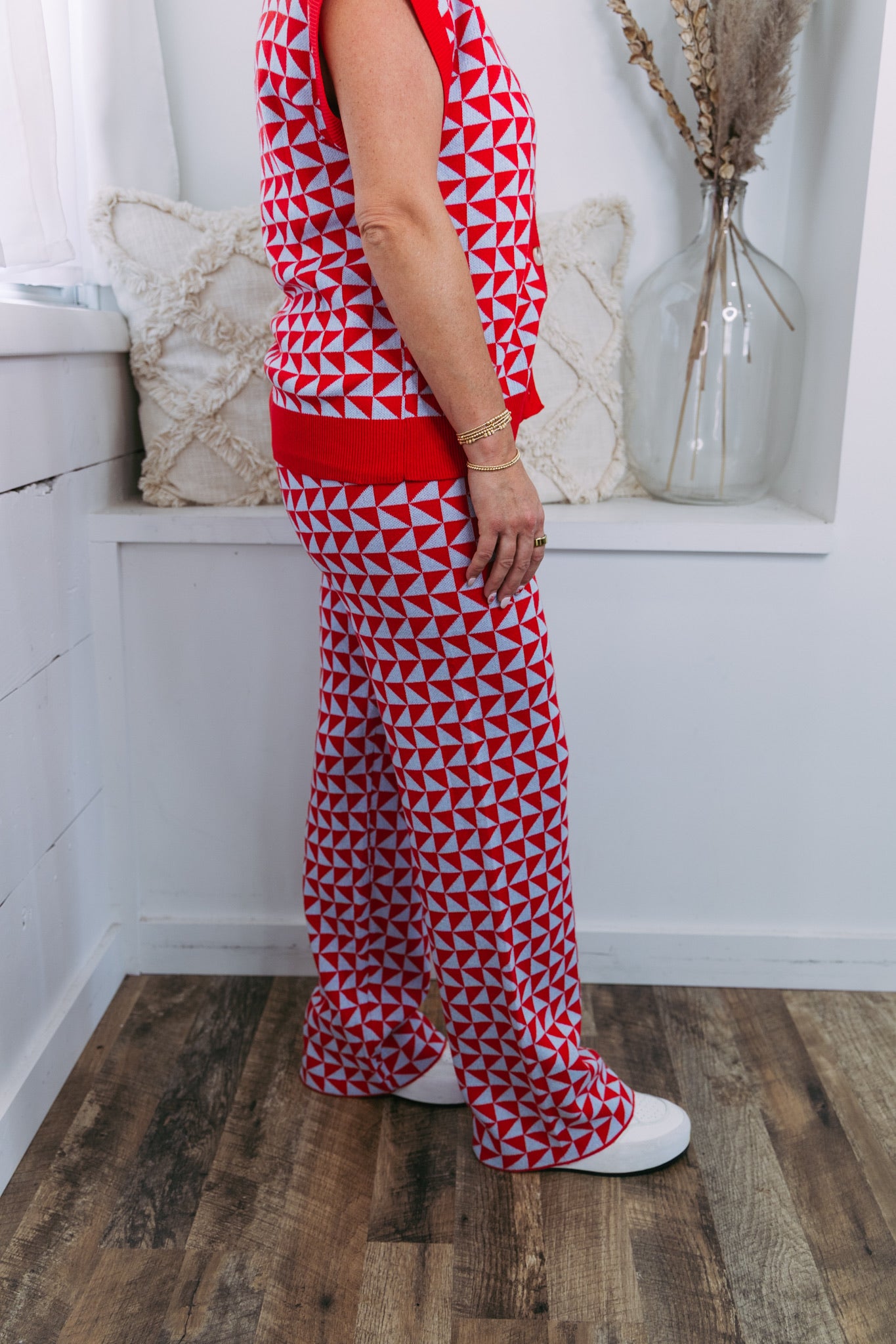 Red Robin Retro Check Knit Pants