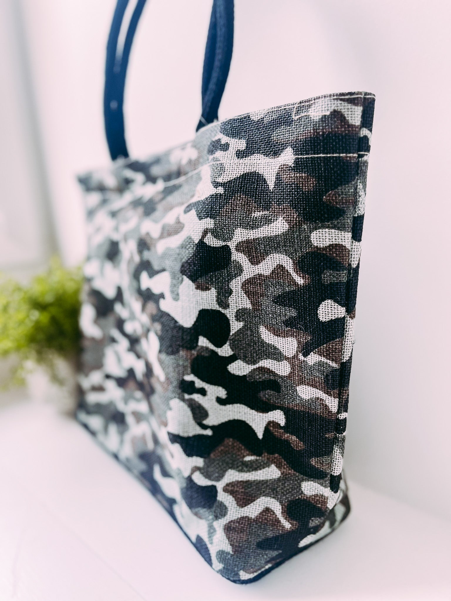 Jute Tote Bag in Camo