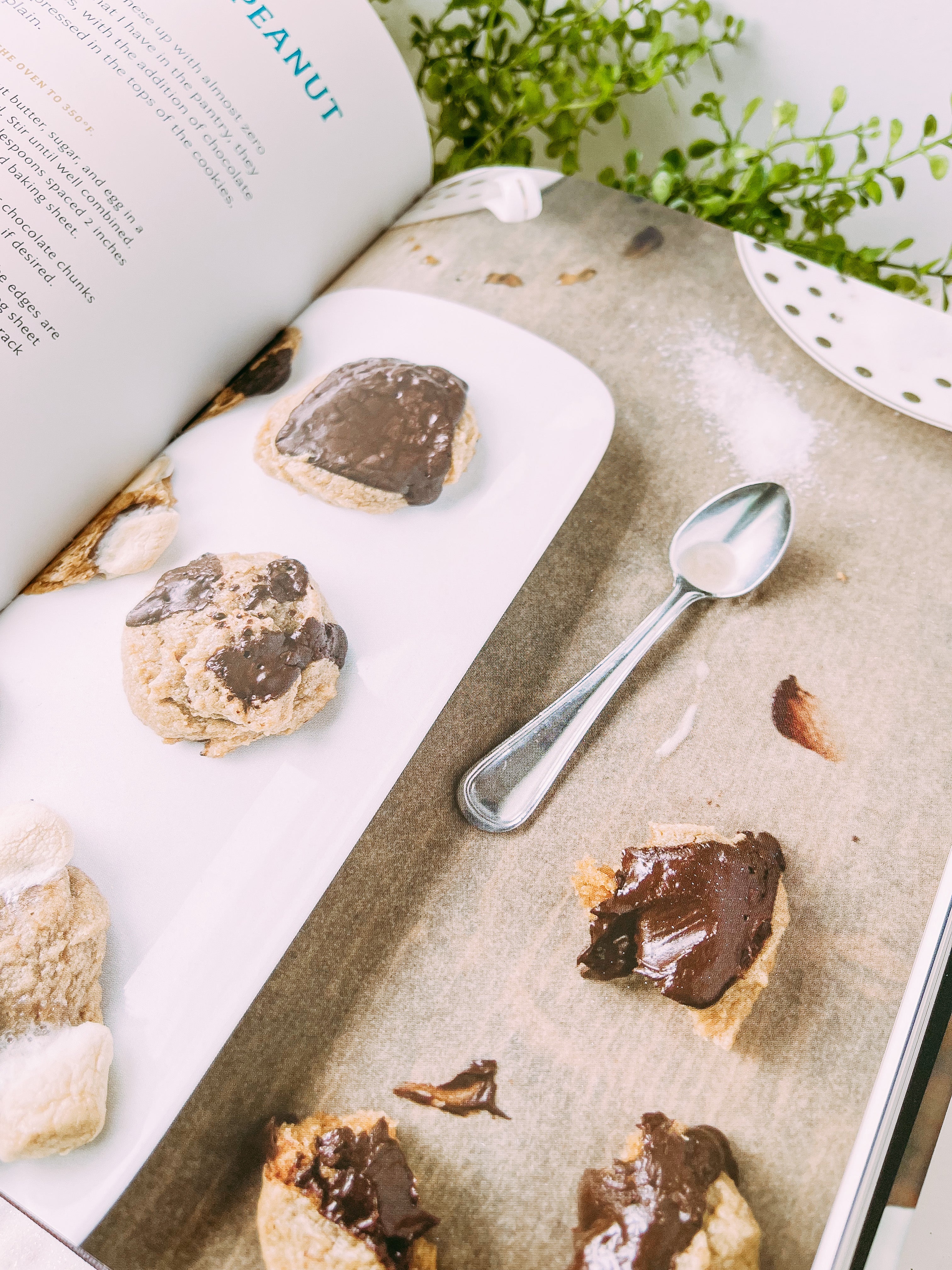 Dessert For Two: Small Batch Cookies, Brownies, Pies, and Cakes